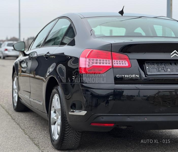 Citroen C5 2.0 HDI // NAV
