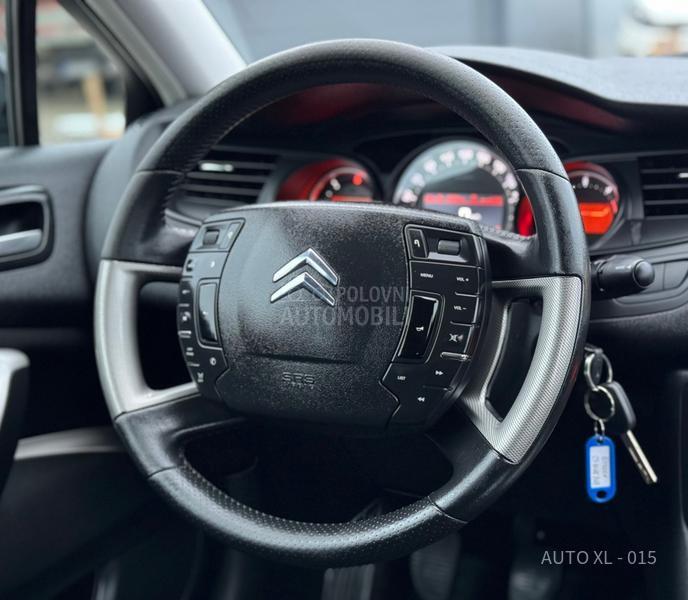 Citroen C5 2.0 HDI // NAV