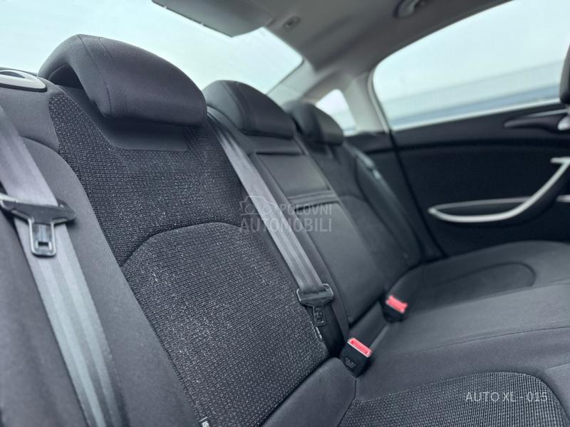Citroen C5 2.0 HDI // NAV