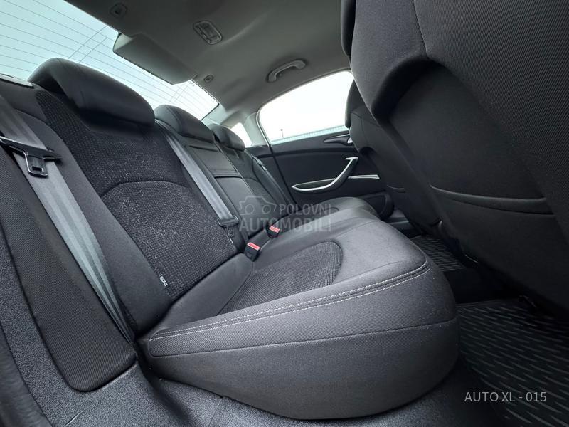 Citroen C5 2.0 HDI // NAV