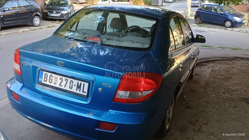 Kia Rio 1.3 RS SEDAN