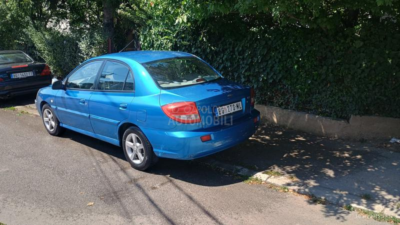 Kia Rio 1.3 RS SEDAN