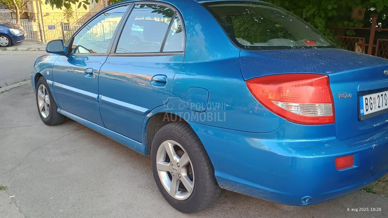 Kia Rio 1.3 RS SEDAN