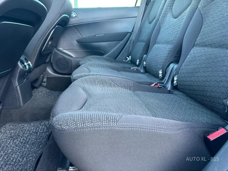 Peugeot 308 2.0 HDI // PANO