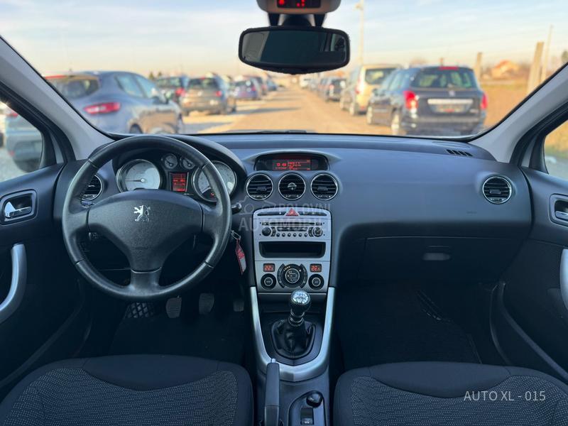 Peugeot 308 2.0 HDI // PANO