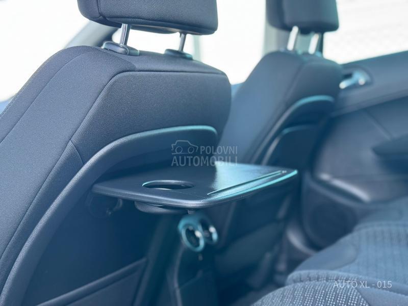 Peugeot 308 2.0 HDI // PANO