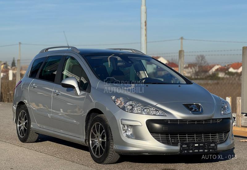 Peugeot 308 2.0 HDI // PANO