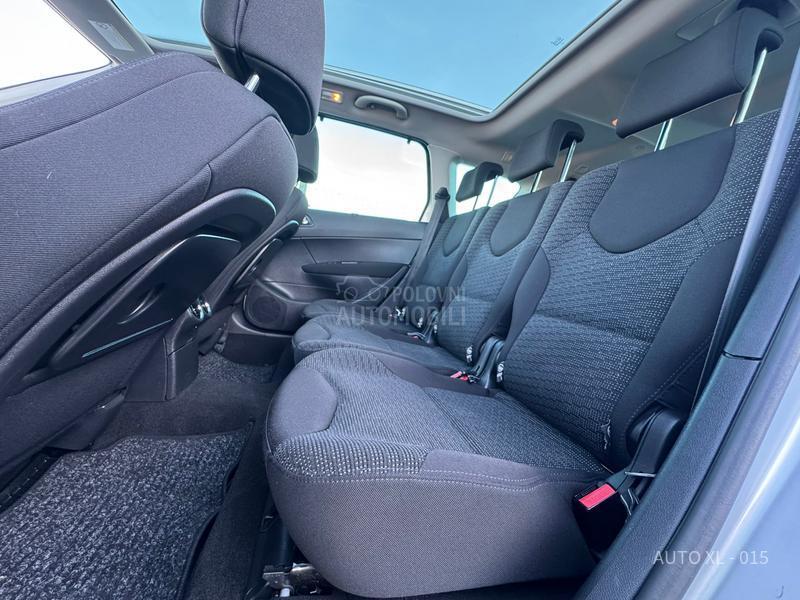 Peugeot 308 2.0 HDI // PANO