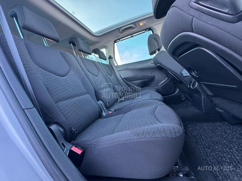 Peugeot 308 2.0 HDI // PANO