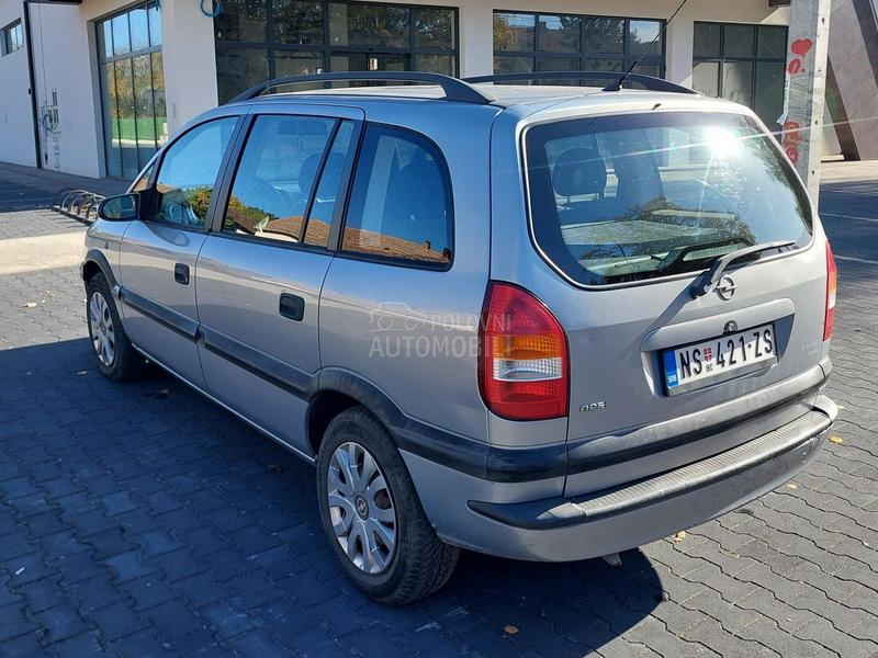 Opel Zafira 1.8