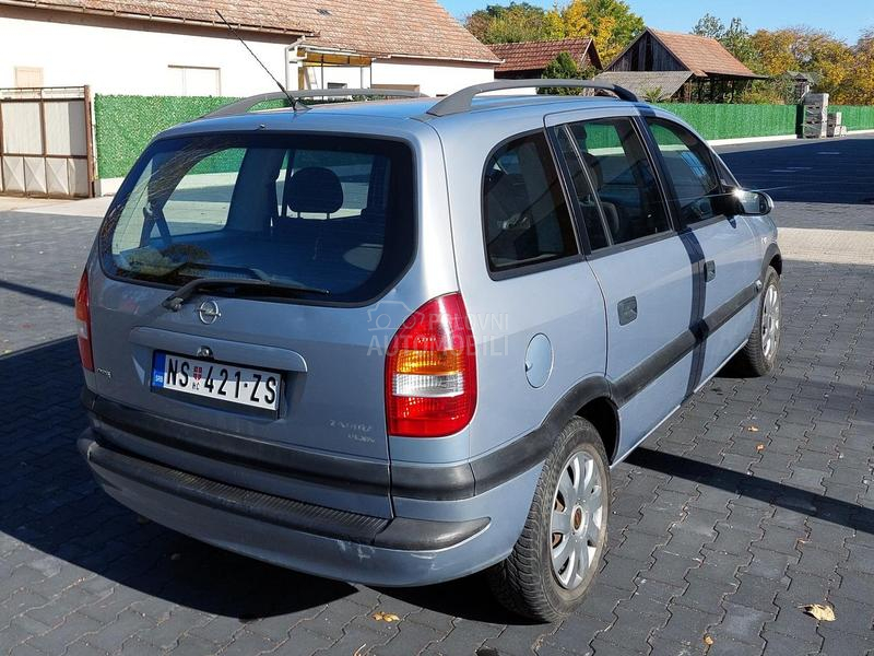 Opel Zafira 1.8
