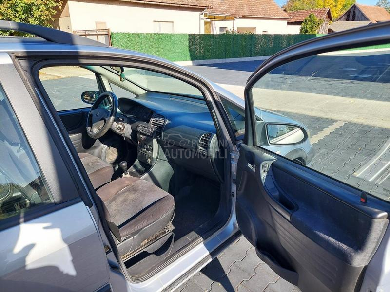 Opel Zafira 1.8