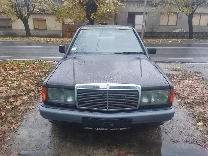Mercedes Benz 190 