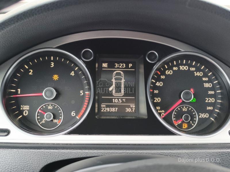 Volkswagen Passat B7 2.0 TDI DSG HIGHLINE