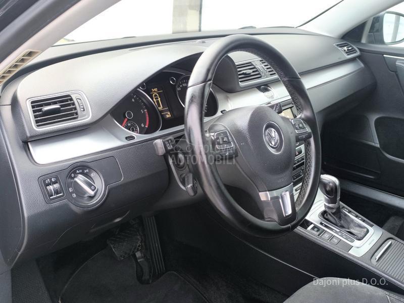 Volkswagen Passat B7 2.0 TDI DSG HIGHLINE