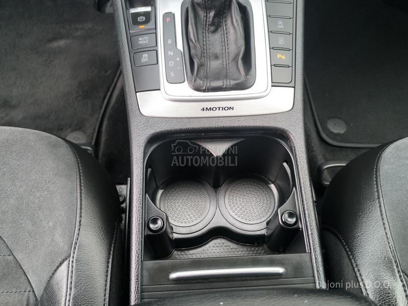 Volkswagen Passat B7 2.0 TDI DSG HIGHLINE