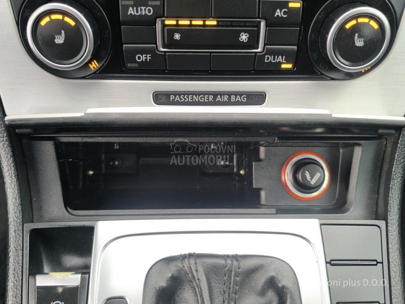 Volkswagen Passat B7 2.0 TDI DSG HIGHLINE