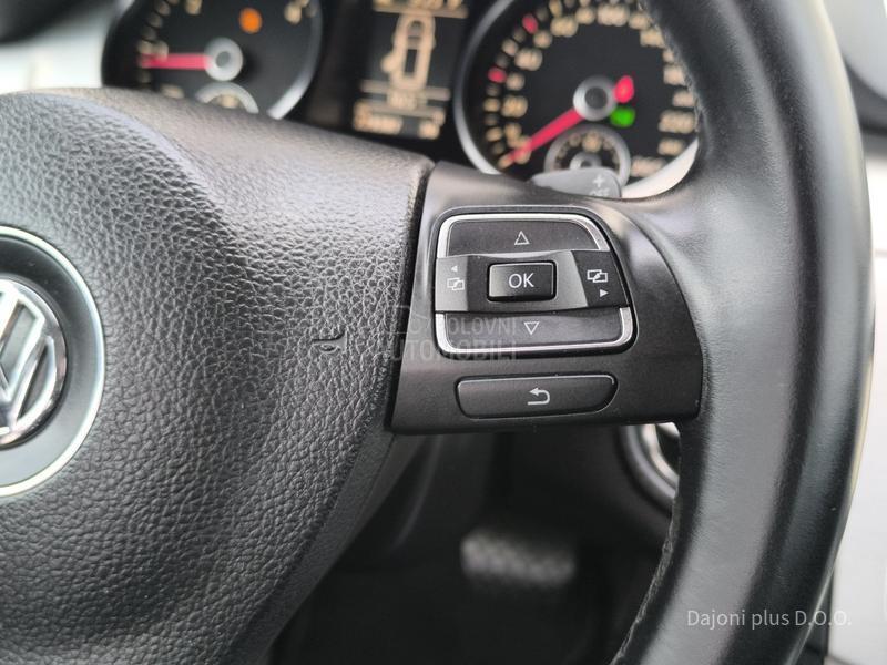 Volkswagen Passat B7 2.0 TDI DSG HIGHLINE