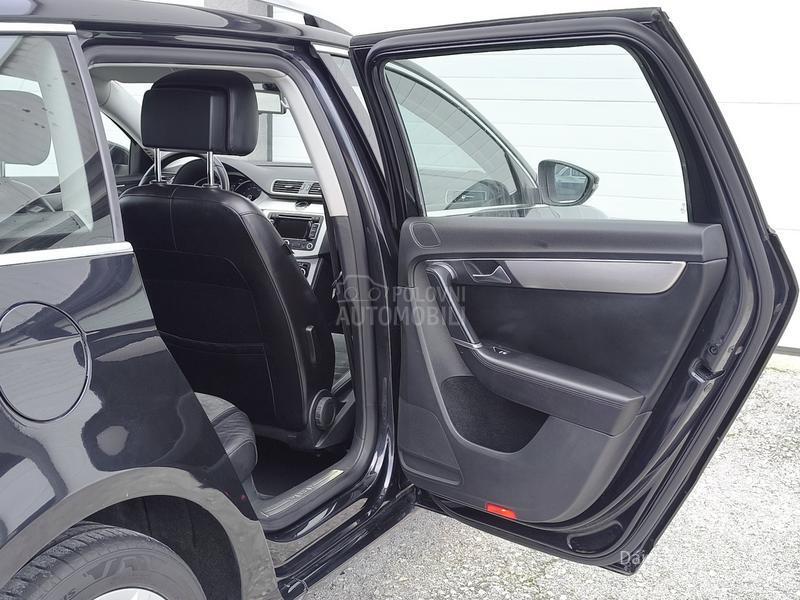 Volkswagen Passat B7 2.0 TDI DSG HIGHLINE
