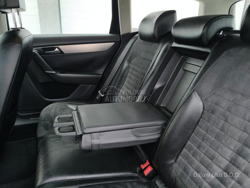 Volkswagen Passat B7 2.0 TDI DSG HIGHLINE