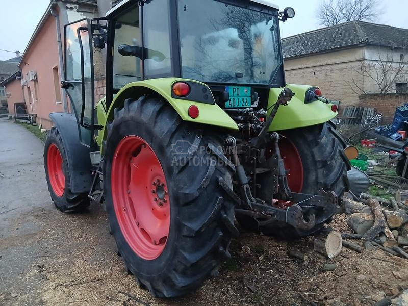 Claas axos340