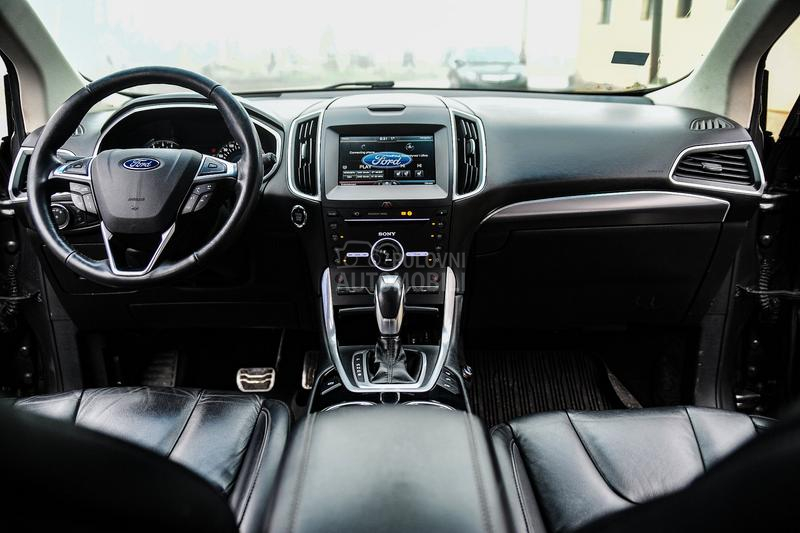 Ford Edge 