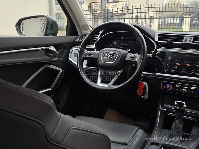 Audi Q3 35TDi/SPORT LINE/