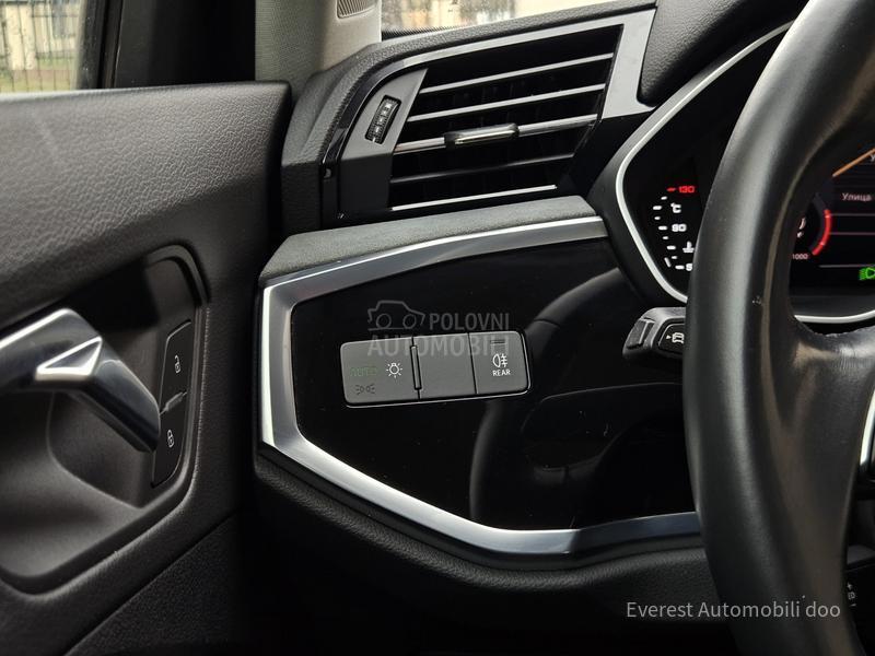 Audi Q3 35TDi/SPORT LINE/