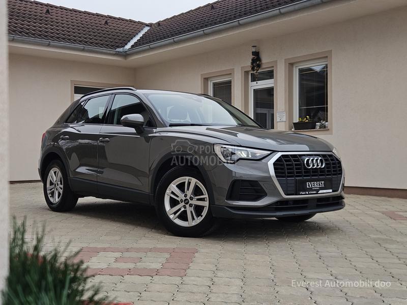 Audi Q3 35TDi/SPORT LINE/