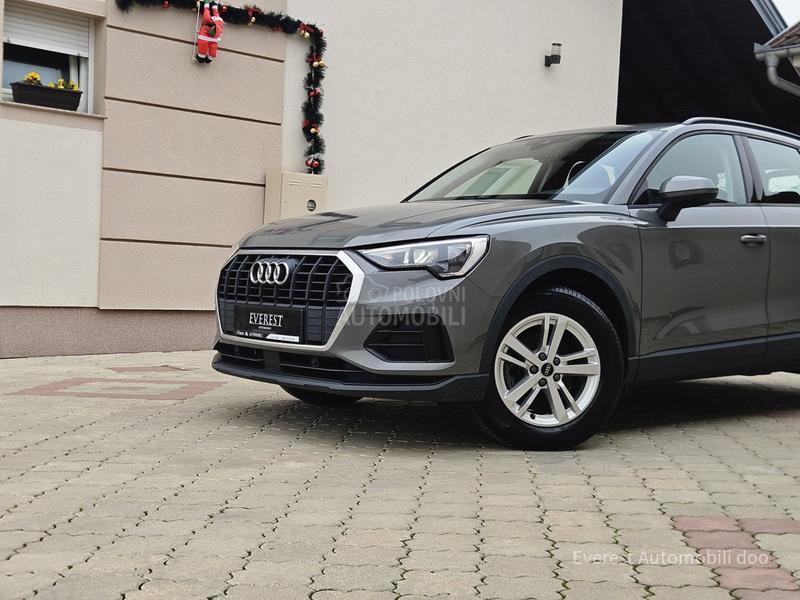 Audi Q3 35TDi/SPORT LINE/