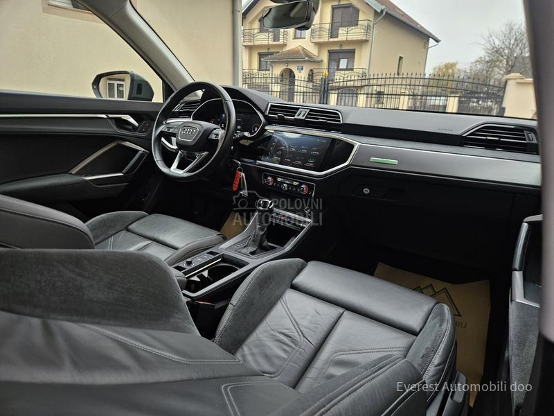 Audi Q3 35TDi/SPORT LINE/