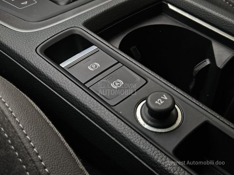 Audi Q3 35TDi/SPORT LINE/