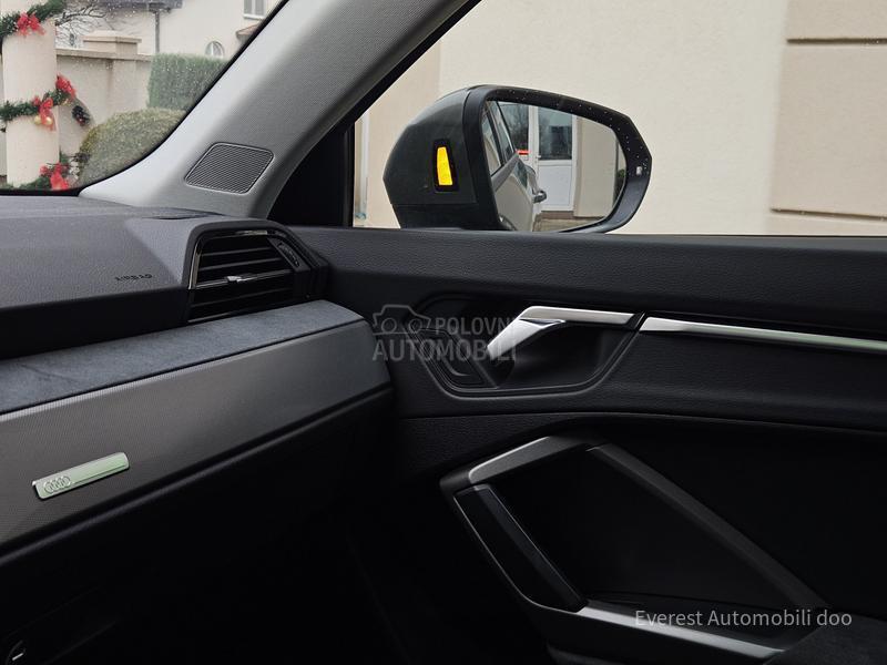 Audi Q3 35TDi/SPORT LINE/