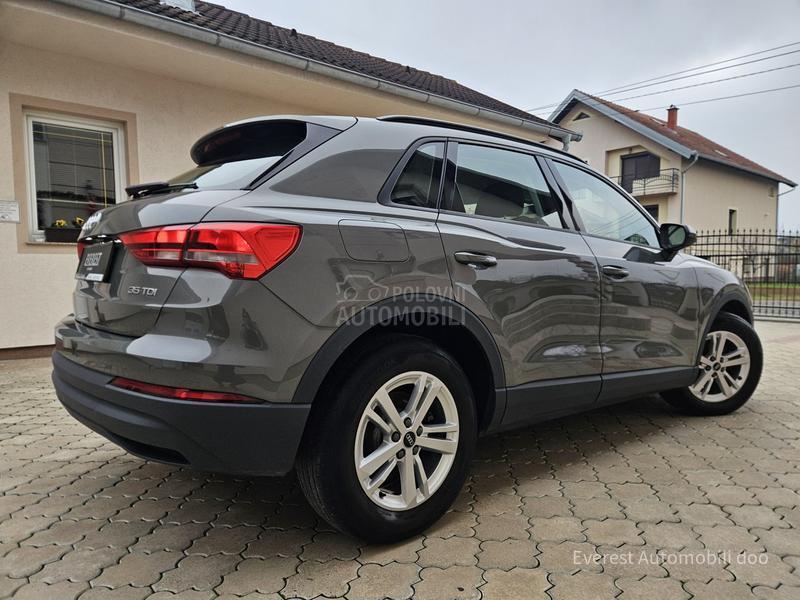 Audi Q3 35TDi/SPORT LINE/