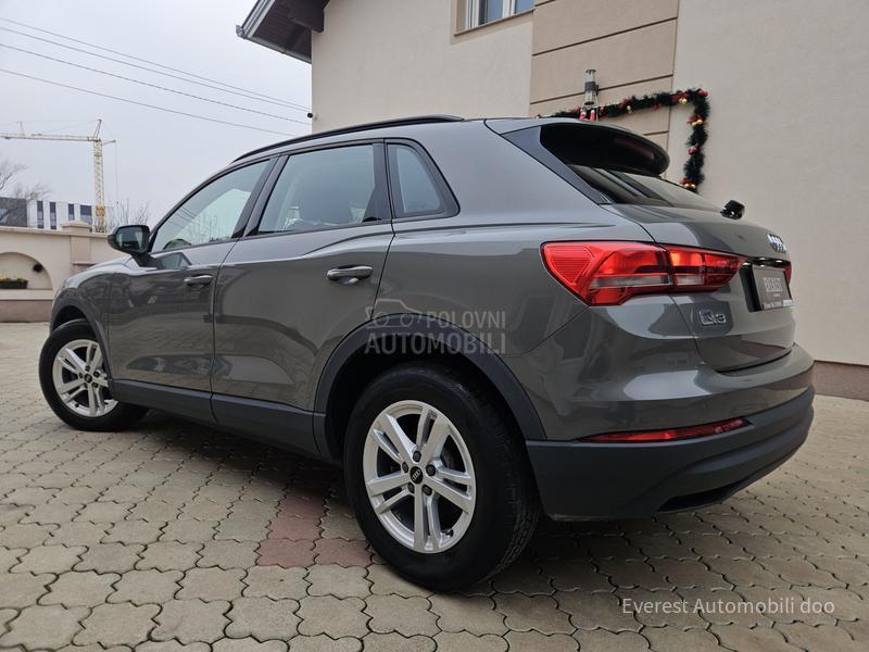 Audi Q3 35TDi/SPORT LINE/