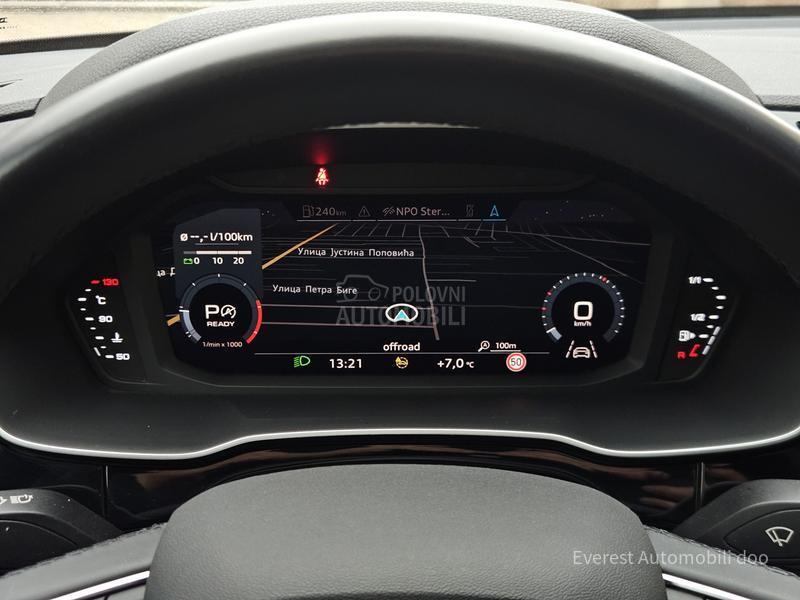 Audi Q3 35TDi/SPORT LINE/