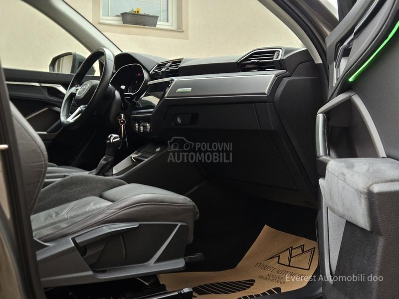 Audi Q3 35TDi/SPORT LINE/