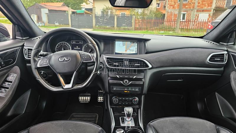 Infiniti Q30 2.2d Aut Awd Premium