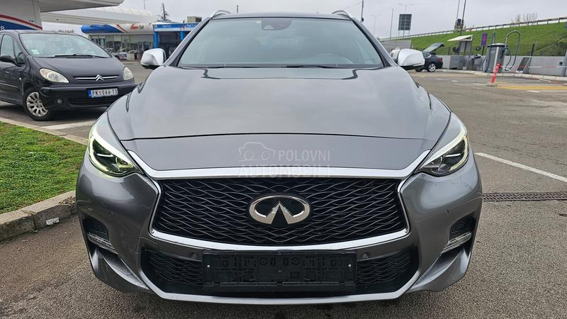 Infiniti Q30 2.2d Aut Awd Premium