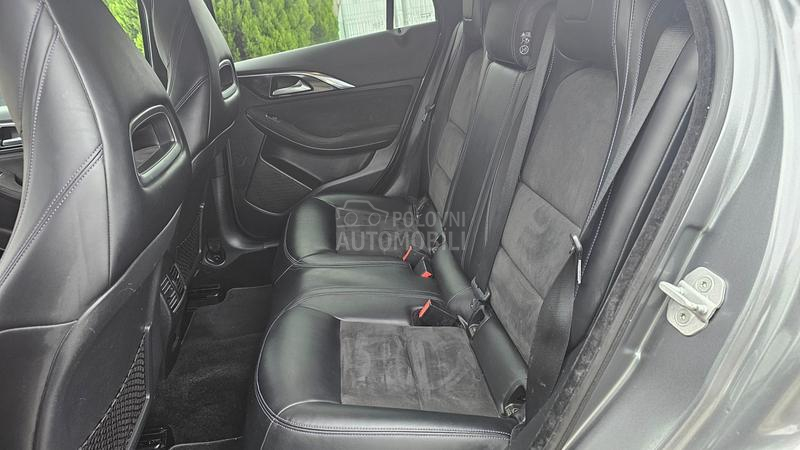 Infiniti Q30 2.2d Aut Awd Premium