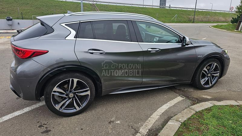 Infiniti Q30 2.2d Aut Awd Premium