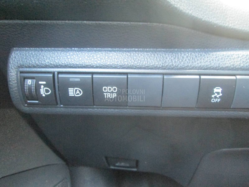 Toyota Corolla 1.8 Hybrid