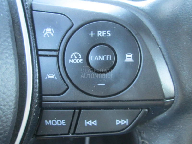 Toyota Corolla 1.8 Hybrid