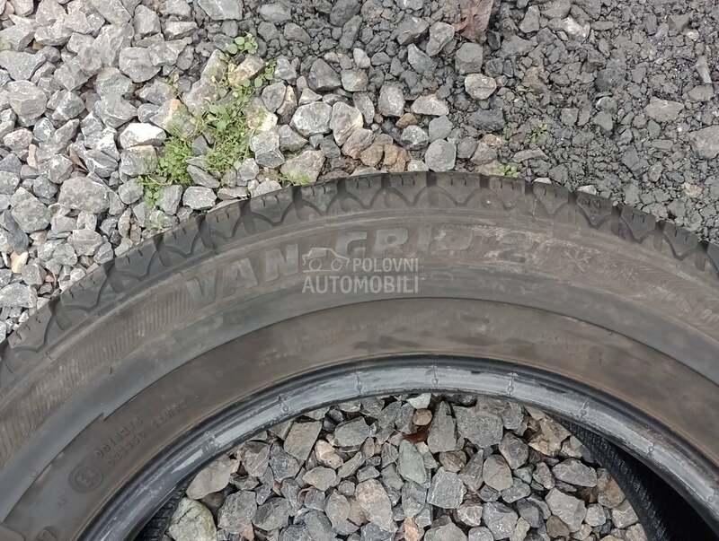 Semperit 205/65 R16 Zimska