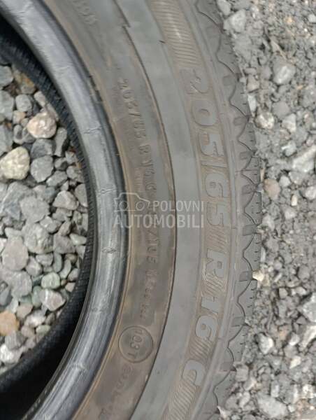 Semperit 205/65 R16 Zimska