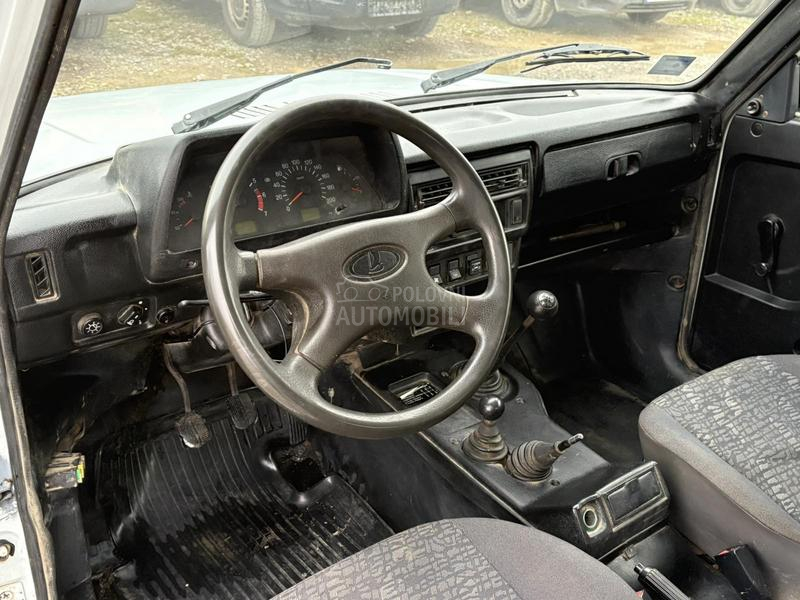 Lada Niva 1.7