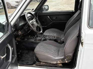 Lada Niva 1.7