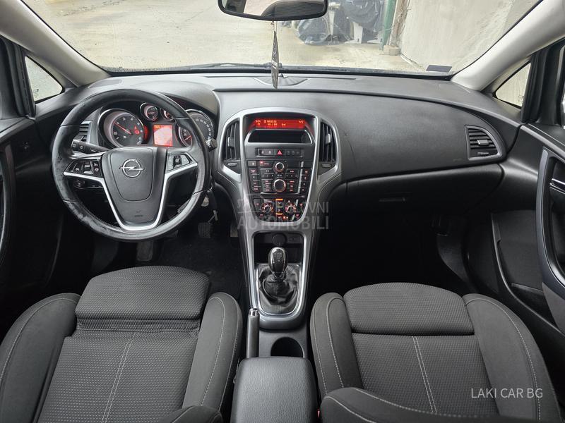 Opel Astra J resty 1.3 CDTI