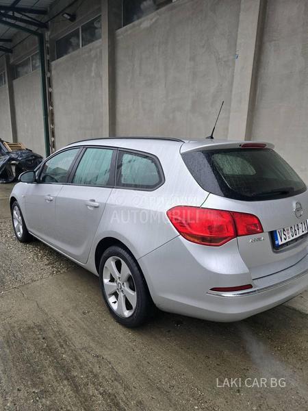 Opel Astra J resty 1.3 CDTI