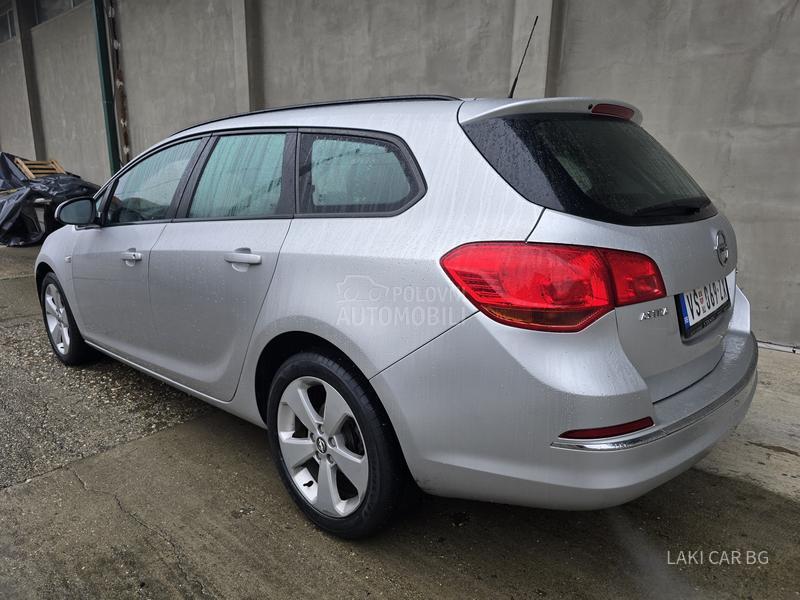Opel Astra J resty 1.3 CDTI